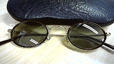 白山眼鏡×スタイリストジャパンのサングラスの買取なら渋谷店状態は通常使用のお品物になります。