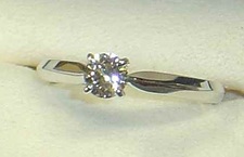 広尾店でミキモトのダイヤモンドリングのお買取り！状態は通常中古品になります。