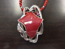 浜松宮竹店にて赤珊瑚のネックレス兼ブローチを買取いたしました状態は-