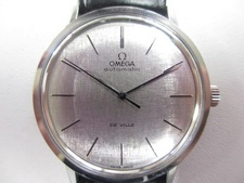 オメガ(OMEGA)の手巻き時計を買取しました。宅配買取状態は内部のゴムパッキンが劣化しておりました。