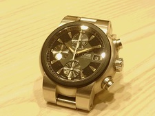 オリス(oris)のクロノグラフの時計を買取りました。渋谷店です。状態は通常使用感のお品物です。