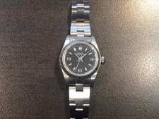 宅配買取にてロレックスのレディース時計を買取ました状態は現品のみ、通常使用感のあるお品物です。
