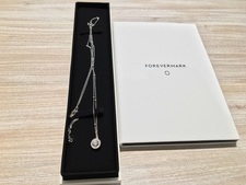 フォーエバーマーク(Forevermark)のネックレスを高く売るなら新宿店がオススメです。状態は美品になります。