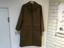 セリーヌ(Celine)のコートを新宿店で高価買取いたしました。状態は美品になります。