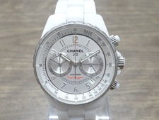 銀座本店でJ12 スーパーレッジーラH3410 腕時計を買取致しました。状態は通常使用感があるお品物です。