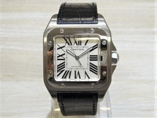 銀座本店にてカルティエ(Cartier)のサントス100LM自動巻き腕時計を買取致しました。状態は傷などなく非常に良い状態のお品物です。
