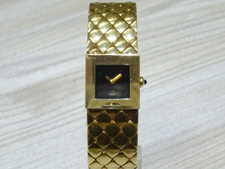 銀座本店でシャネルの750YG マトラッセ 腕時計を買取致しました。状態は通常使用感があるお品物です。