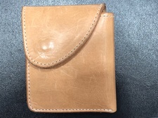 渋谷店では、エンダースキーマ（Hender Scheme）の財布を買取ました。状態は使用感が所々見受けられます。