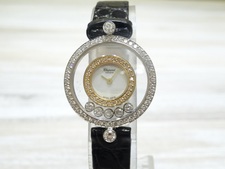銀座本店でショパールのハッピーダイヤ 5P ダイヤベゼル 腕時計を買取致しました。状態は通常使用感があるお品物です。