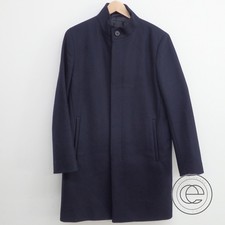 新宿三丁目店でセオリーの16年製カシミヤ混ウールスタンドカラ―ロングコートを買取致しました。状態は通常使用感のあるお品物です。