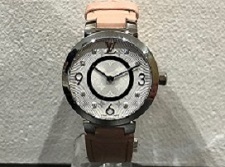 ルイヴィトン ルイヴィトン（LOUIS VUITTON）Q12MG 8PD タンブール　レディース腕時計 買取実績です。