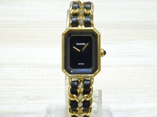 シャネルのプルミエール レザーベルト 腕時計をブランド時計買取の銀座本店で買取致しました。状態は通常使用感があるお品物です。