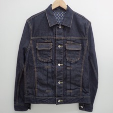 アルチザンの59-23BF05 スラブデニム ジャケットをブランド洋服買取の新宿三丁目店で買取致しました。状態は未使用品です。