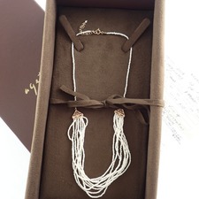 渋谷店でアガットクラシックのケシパールドレープネックレスを買取致しました。状態は通常使用感のあるお品物です。