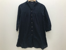 浜松鴨江店でパラスパレスの藍染貝ボタンのロングシャツを買取りました。状態は通常使用感のあるお品物です。