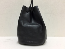 浜松鴨江店にて、チーバの2124 OPACA 黒のレザー 巾着ショルダーバッグを買取しました。状態は傷などなく非常に良い状態のお品物です。