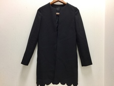 鴨江店にて、ヨーコチャンの黒のコート(YCC-117-064)を買取しました。状態は通常使用感のあるお品物です。
