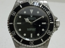 浜松鴨江店にて、ロレックスの黒 サブマリーナーノンデイト Ref.14060 SS 黒文字盤 自動巻き時計を買取しました。状態は若干の使用感がある中古品です。