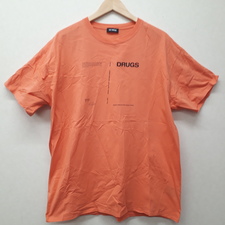 ラフシモンズの2018年DRUGSプリントTシャツをお買取させていただきました。ブランド古着リサイクルショップ「広尾店」状態は通常使用感のある中古品