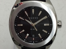 浜松鴨江店にて、グッチのブラックダイヤルの腕時計(GG2570/YA142307)を高価買取しました。状態は通常使用感のお品物です。
