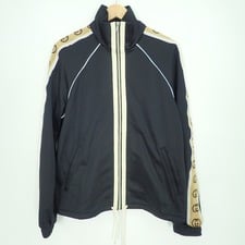 心斎橋店にて、19AWのグッチのオーバーサイズ テクニカルジャージージャケット(598861)を高価買取いたしました。状態は通常使用感のお品物です。