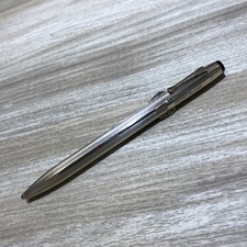 銀座本店でモンブランのSV935の12角形 4色ボールペンを買取りました。状態は通常使用感があるお品物です