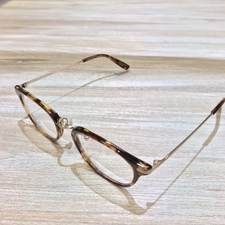 マーガレットハウエルアイデアのMHC0049 DB βチタニウム オプティカルフレーム 度入りレンズ眼鏡を銀座本店で買取いたしました。状態は傷などなく非常に良い状態のお品物です。