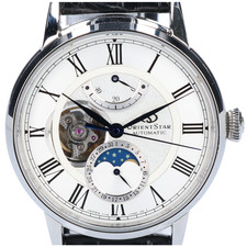 オリエントスターのRK-AM0001S Classic Collection メカニカルムーンフェイズ シースルーバック SS 自動巻き時計を買取させていただきました。宅配買取センター状態は中古美品