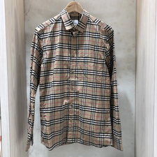 渋谷店で、バーバリーのスモールスケールチェックシャツ(8020966)を買取りました。状態は綺麗な状態の中古美品です。