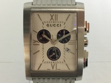 鴨江店にて、グッチのYA086319 8600M Ｇメトロ クロノグラフ クオーツ時計を買取しました。状態は目立つ傷や汚れがあるお品物です。