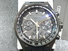 新宿店で、シチズンのCC4004-58E アテッサ エコドライブ クロノグラフ 腕時計を買取しました。状態は未使用品です。
