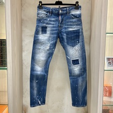 渋谷店で、2018年製のディースクエアードのデニム(S74LB0322 Sexy Twist jean)を買取りました。状態は若干の使用感がある中古品です。