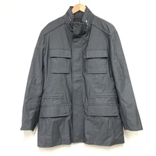 銀座本店で、ムーレーのMANOLO-KMのM-65型のグレーのナイロンのフィールドジャケットを買取ました。状態は綺麗な状態の中古美品です。