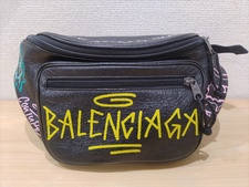 新宿店で、バレンシアガの529550 グラフィティ エクスプローラー ベルトバッグを買取しました。状態は綺麗な状態の中古美品です。