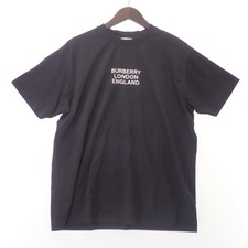 新宿店で、バーバリーの8021175・ロゴプリントクルーネックTシャツを買取しました。状態は若干の使用感がある中古品です。