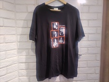 新宿店で、サンローランの品番53TZ 559732のフォトグラフTシャツを買取しました。状態は若干の使用感がある中古品です。