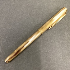 銀座本店で、ウォーターマンのペン先がK18のゴールドの万年筆を買取ました。状態は綺麗な状態の中古美品です。