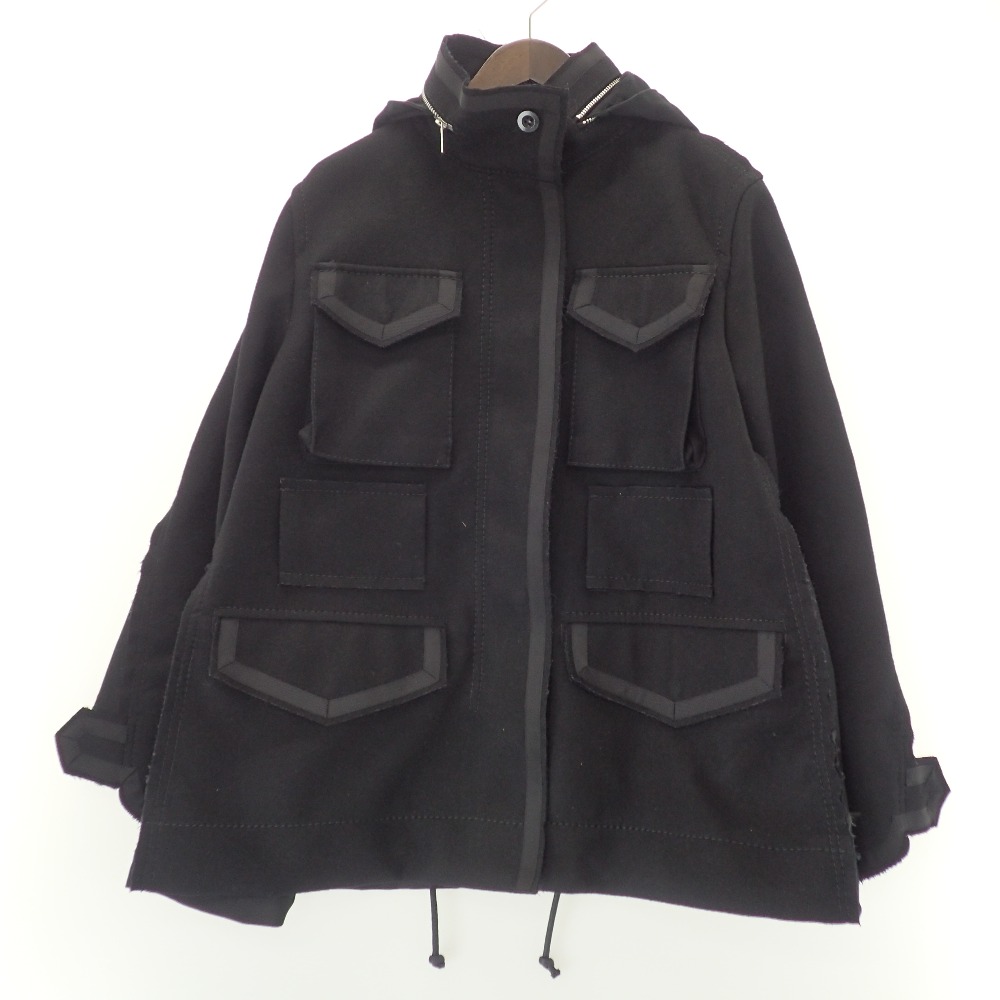 サカイの17-03274 異素材 ブラック フィールドジャケットの買取実績です。