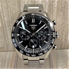 銀座本店で、タグホイヤーのモデル番号がCBN2A1B.BA0643のカレラキャリバー ホイヤー02 スポーツクロノグラフ腕時計を買取いたしました。状態は通常使用感があるお品物です。