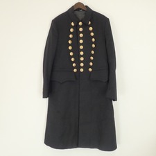 大阪心斎橋店の出張買取にて、ドルチェ＆ガッバーナのブラック、金ボタンデザインウールコートを高価買取いたしました。状態は通常使用感のお品物です。