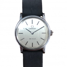 大阪心斎橋店の出張買取にて、オメガのデビルコレクションの白文字盤手巻き時計を高価買取いたしました。状態は使用感が強いお品物です。