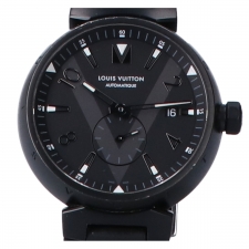 大阪心斎橋店の出張買取にて、ルイヴィトンの2018年に発売されたデイト機能付き自動巻き腕時計であるオールブラックタンブール・Q1D22を高価買取いたしました。状態は通常使用感のお品物です。