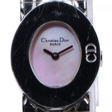 大阪心斎橋店でクリスチャンディオールのレディディオールのクオーツ時計（D90-100）を買取しました。状態は若干の使用感がある中古品です。