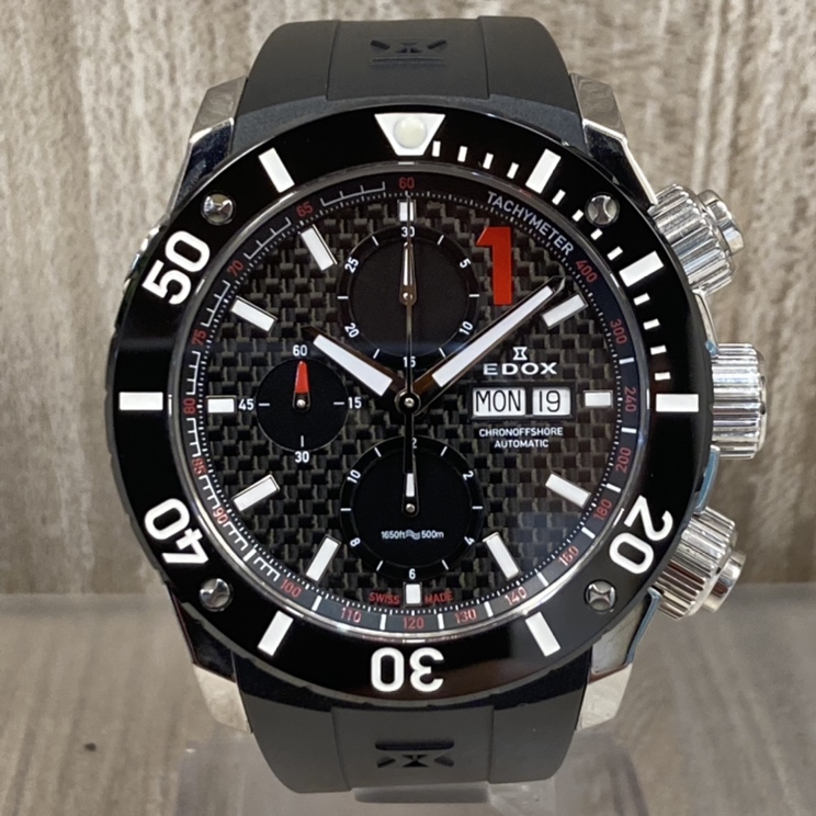 エドックスのクロノオフショア1クロノグラフ オートマティック自動巻き腕時計 011143NINの買取実績です。