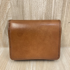 銀座本店で、ワイルドスワンズのフルグレインブライドルレザーミニ二つ折り財布のKF-003を買取いたしました。状態は未使用に近い試着程度の品です。