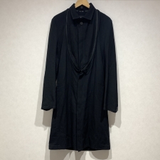 浜松入野店でアンドゥムルメステールのブラックカラーのコットン素材、ジップデザインロングコートを買取ました。状態は綺麗な状態の中古美品です。