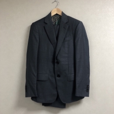 神戸三宮店にて、エトロの裏地にレオパードとボタニカルがデザインされた2Pウールスーツ・191-1A908-1122を高価買取いたしました。状態は綺麗な状態のお品物です。