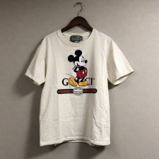 神戸三宮店にて、2020年SSシーズンに発売されたグッチとディズニーコラボのミッキーマウスプリントTシャツ・565806-XJB66を高価買取いたしました。状態は通常使用感のお品物です。