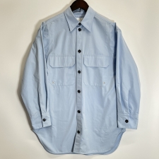 浜松入野店で、ジルサンダーのブルーカラーのオーバーサイズシャツ、HSJMNM0009を買取ました。状態は未使用品です。