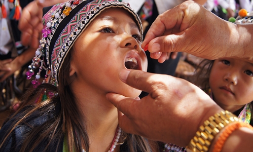 1点の買取につきワクチン1人分を世界の子供たちに届けています